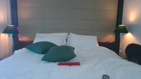 Snapshot of leelou_dallas chatting on 21, 2, 2026 Leelou online show from 21, 2, 2026