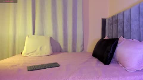 Leena online show from 24, 7, 2026