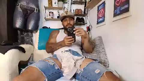 Snapshot of leenar_key chatting on 2, 7, 2026 leenar_key online show from 2, 7, 2026