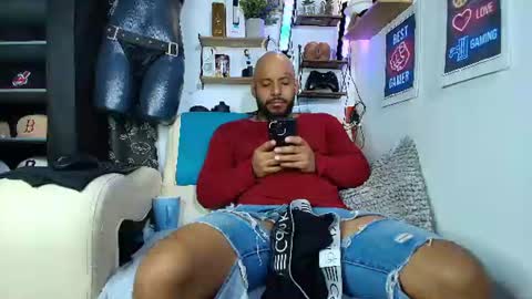 Snapshot of leenar_key chatting on 5, 7, 2026 leenar_key online show from 5, 7, 2026