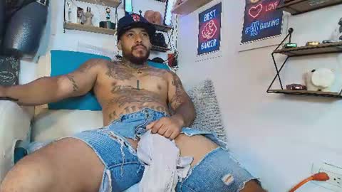 Snapshot of leenar_key chatting on 25, 7, 2026 leenar_key online show from 25, 7, 2026