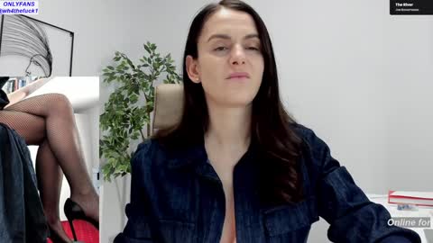 Elle  online show from 25, 2, 2026