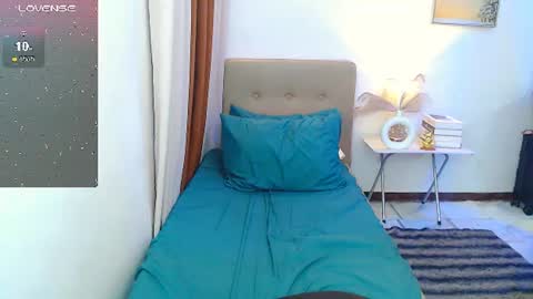 Snapshot of leighcortesi chatting on 18, 7, 2026 Cailey online show from 18, 7, 2026