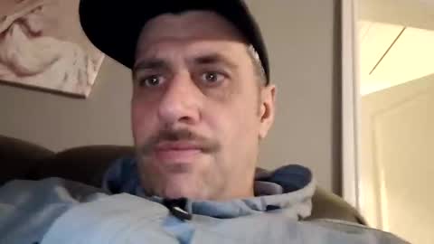 Snapshot of leightimmins001 chatting on 14, 12, 2025 leightimmins001 online show from 14, 12, 2025