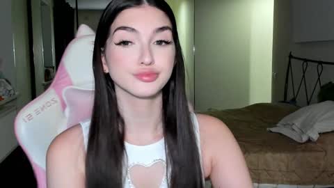 Leila online show from 3, 12, 2024