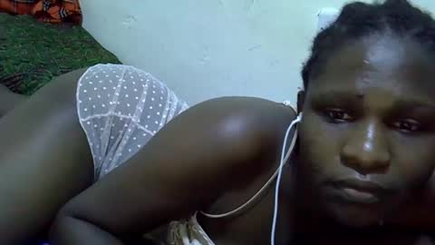 leilacuty13 online show from 11, 10, 2025