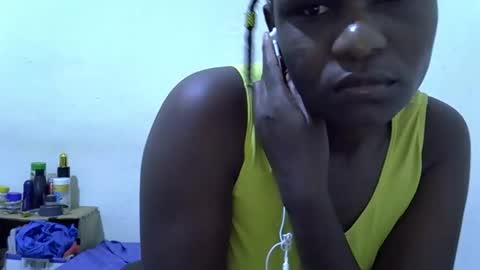 leilacuty13 online show from 19, 10, 2025