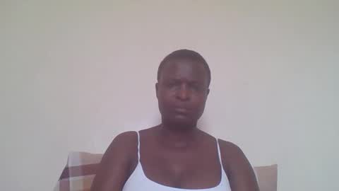 Snapshot of leilah_hope chatting on 10, 9, 2025 leilah_hope online show from 10, 9, 2025