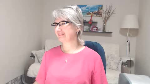 Leila Kinky online show from 15, 11, 2025