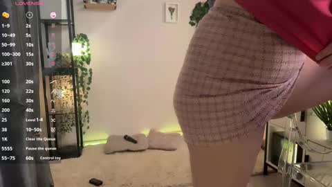 Lela online show from 21, 2, 2025