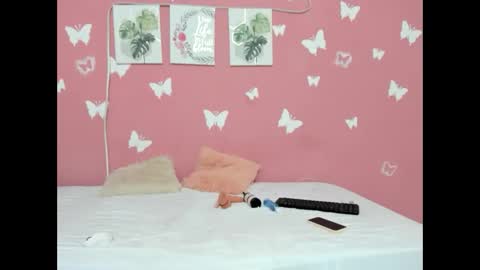 Snapshot of lelany_evans chatting on 23, 10, 2025 lelany_evans online show from 23, 10, 2025