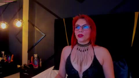 Snapshot of leloo_swift chatting on 19, 7, 2026 Leloo online show from 19, 7, 2026
