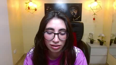 Snapshot of lena_roses chatting on 27, 2, 2025 Lena online show from 27, 2, 2025