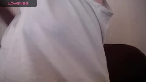 lenagolden online show from 5, 11, 2025