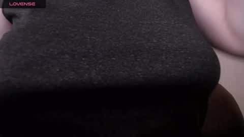 lenagolden online show from 17, 3, 2026