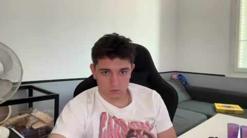 leo0606215417 online show from 20, 7, 2026