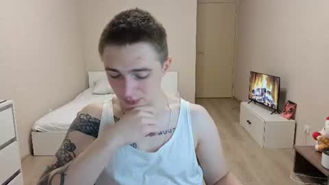 Snapshot of leo__miller chatting on 21, 7, 2026 LEO online show from 21, 7, 2026