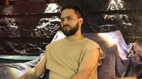 Leo  Diaz online show from 11, 11, 2025