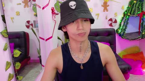 Snapshot of leoadamss chatting on 26, 12, 2024 Leo online show from 26, 12, 2024