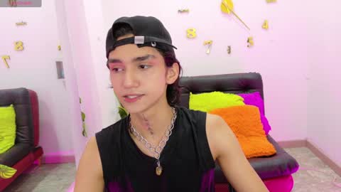 Snapshot of leoadamss chatting on 23, 1, 2025 Leo online show from 23, 1, 2025