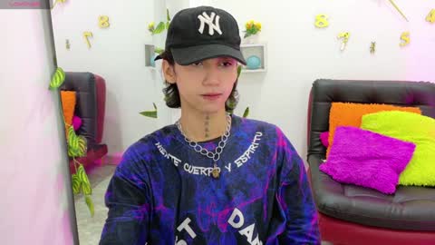 Snapshot of leoadamss chatting on 3, 2, 2025 Leo online show from 3, 2, 2025