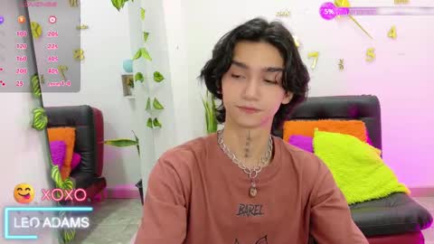 Snapshot of leoadamss chatting on 17, 2, 2025 Leo online show from 17, 2, 2025