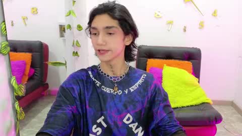 Snapshot of leoadamss chatting on 18, 2, 2025 Leo online show from 18, 2, 2025