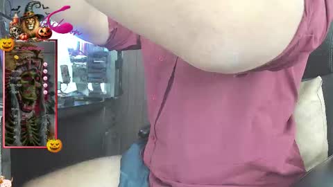 Leon online show from 3, 10, 2025