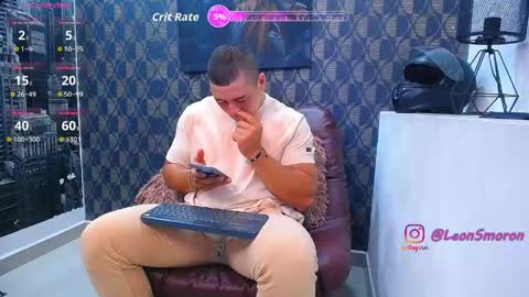 Leon Smoron online show from 21, 4, 2026