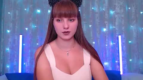 Leonaalove online show from 14, 9, 2025