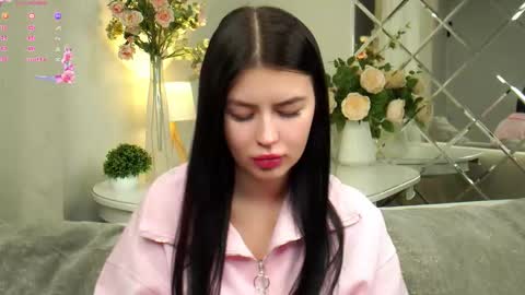 Mila online show from 5, 2, 2026