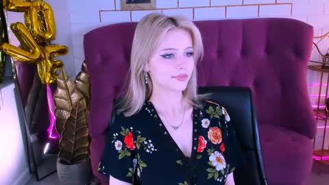 leonastone online show from 30, 10, 2025