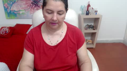 leonela   online show from 31, 10, 2025