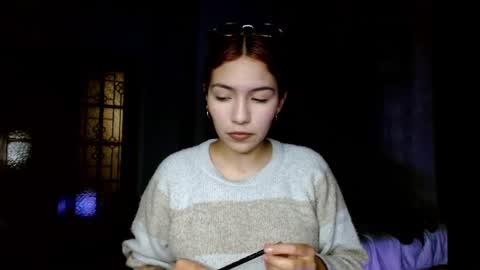 leonela  online show from 23, 10, 2025