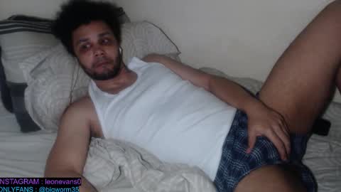 Snapshot of leonevans33 chatting on 8, 2, 2026 LSE online show from 8, 2, 2026