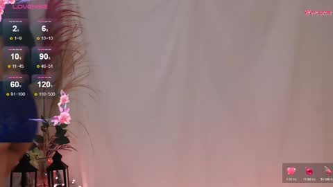 Snapshot of leonora_luxry_ chatting on 6, 12, 2024 My name is Leonora  Pleasures to see you  Follow me here and instagram  online show from 6, 12, 2024