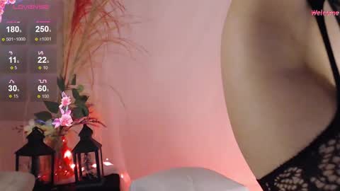 Snapshot of leonora_luxry_ chatting on 7, 12, 2024 My name is Leonora  Pleasures to see you  Follow me here and instagram  online show from 7, 12, 2024