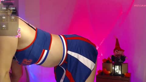 Snapshot of leonora_luxry_ chatting on 5, 10, 2025 My name is Leonora  Pleasures to see you  Follow me here and instagram  online show from 5, 10, 2025