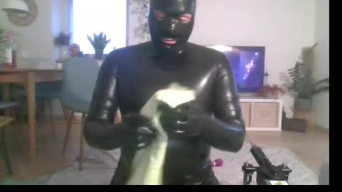 Snapshot of leontorax chatting on 28, 2, 2026 T0rax online show from 28, 2, 2026