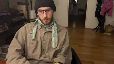 Leon online show from 27, 1, 2025