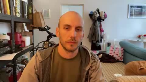 Leon online show from 1, 10, 2025