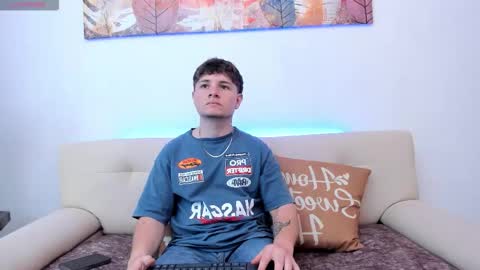 Leo  online show from 30, 10, 2025