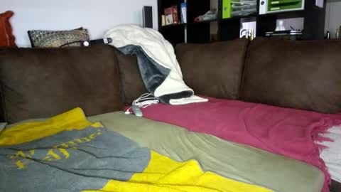 leorojas888 online show from 2, 1, 2025