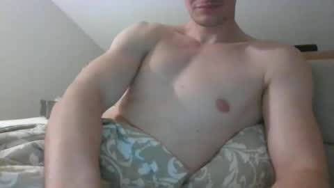 lesbianunicorn1 online show from 12, 4, 2026