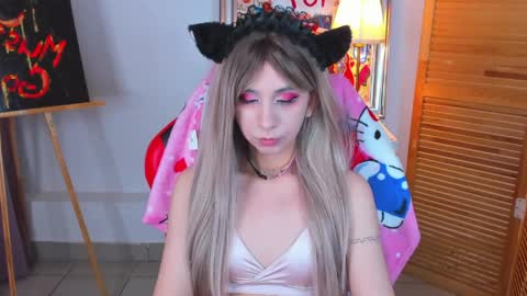 Eveline online show from 7, 4, 2026