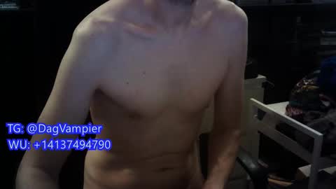 Snapshot of lestat_82 chatting on 11, 1, 2026 Vampiro Diurno online show from 11, 1, 2026