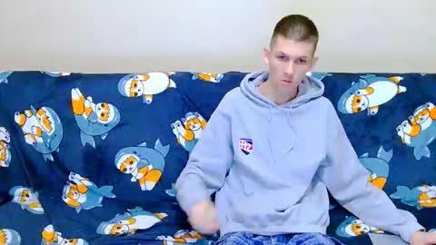 lester_broo online show from 10, 10, 2025