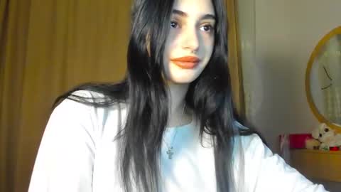 lesyaliss online show from 7, 7, 2026
