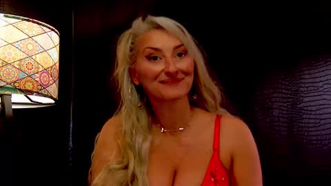 leticiareys online show from 3, 12, 2025