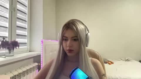 Natalie online show from 14, 5, 2026